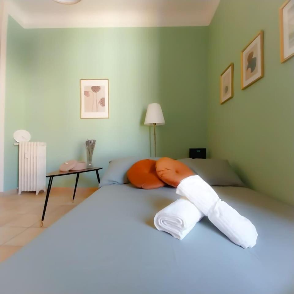 Apartment Charming City Lifefiera Mailand
